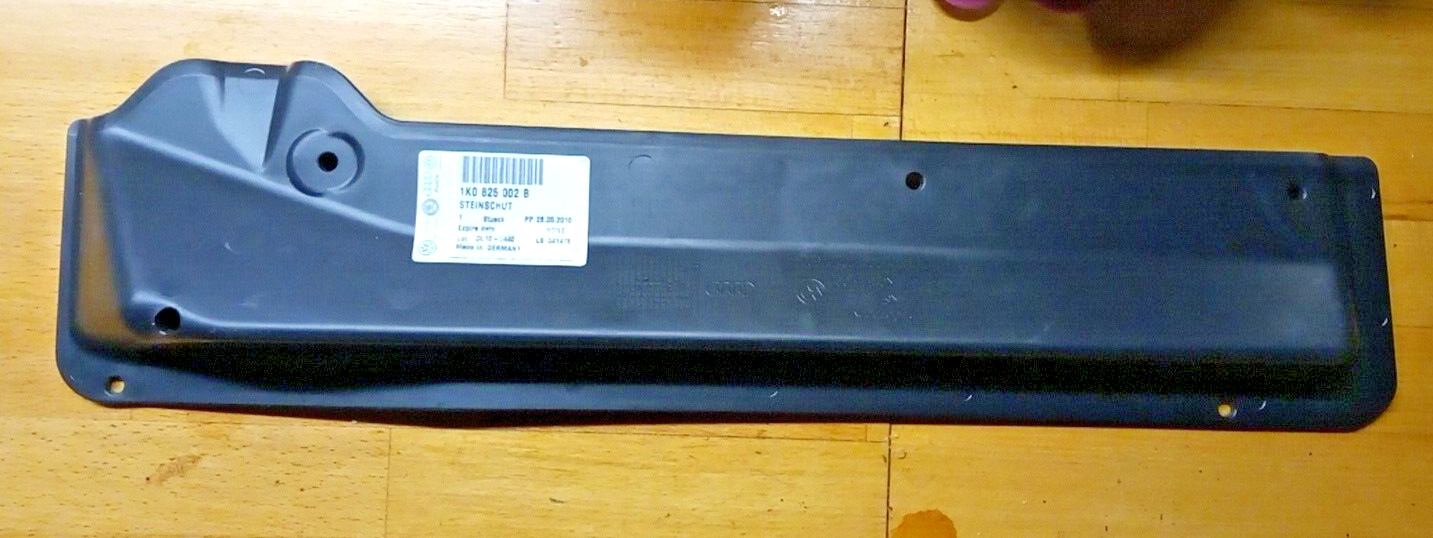 VW Audi Seat Skoda underbody protection rear right 1K0825002B New Genuine OE