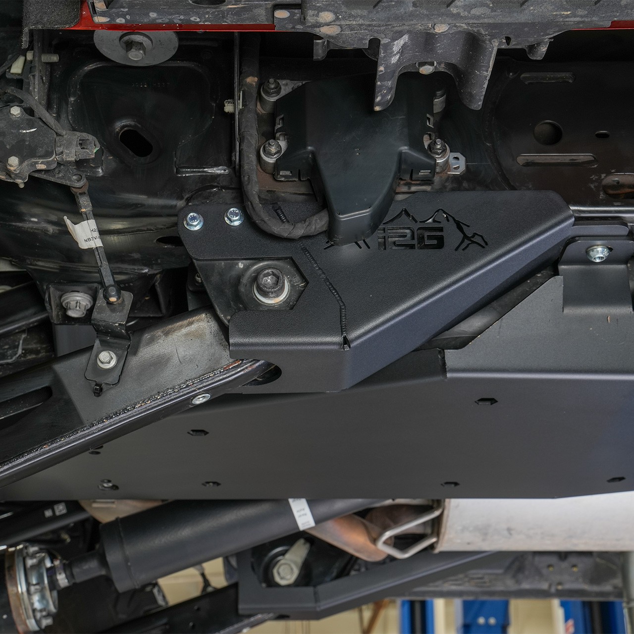 IAG Rock Armor Rear Lower Trailing Arm Skid Plate for Ford Bronco Raptor 2022+