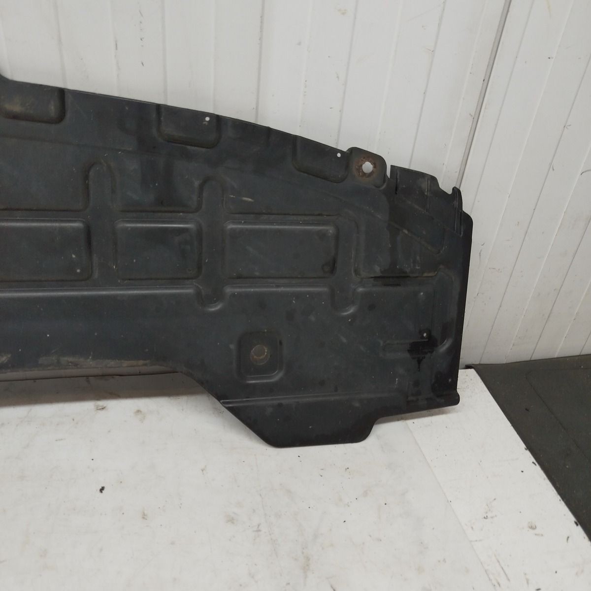 2015-2019 VAUXHALL VIVA MK4 Front Bumper Undertray 95244557