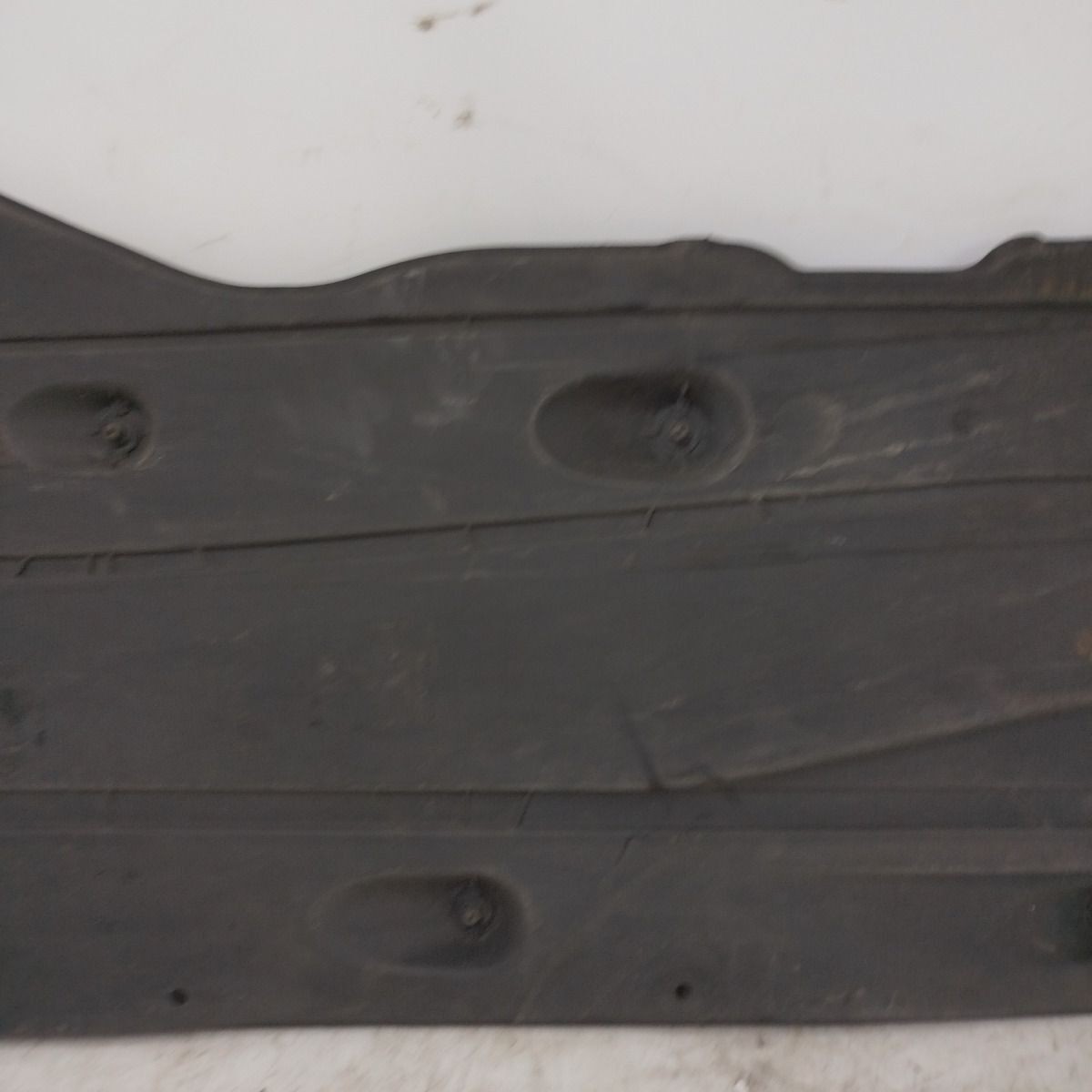 2017-2024 SKODA KAROQ MK1 Undertray Left Side Splash Guard 5Q0825201AE