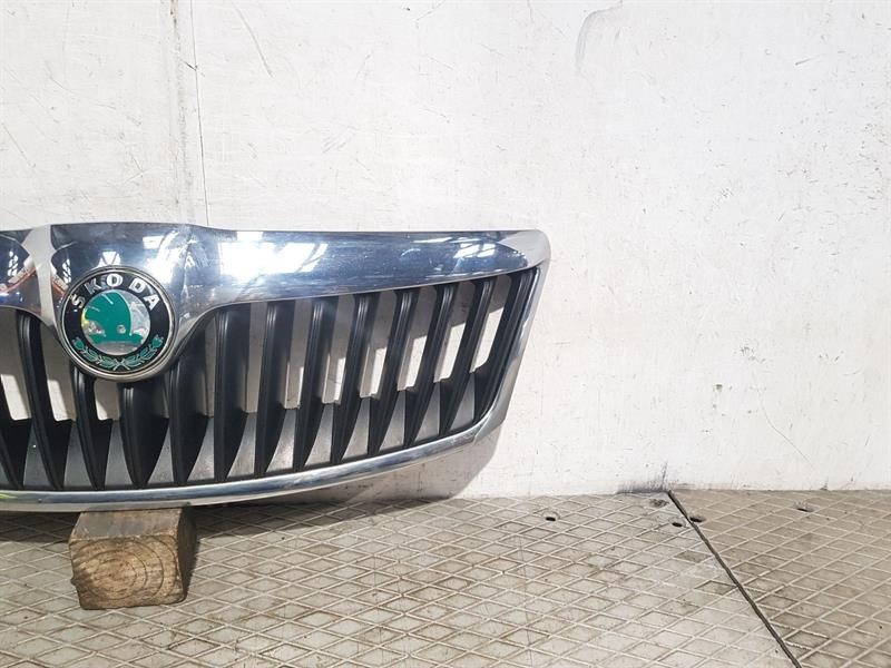 2004-2013 MK2 1Z SKODA OCTAVIA FRONT GRILLE 1Z0853651C
