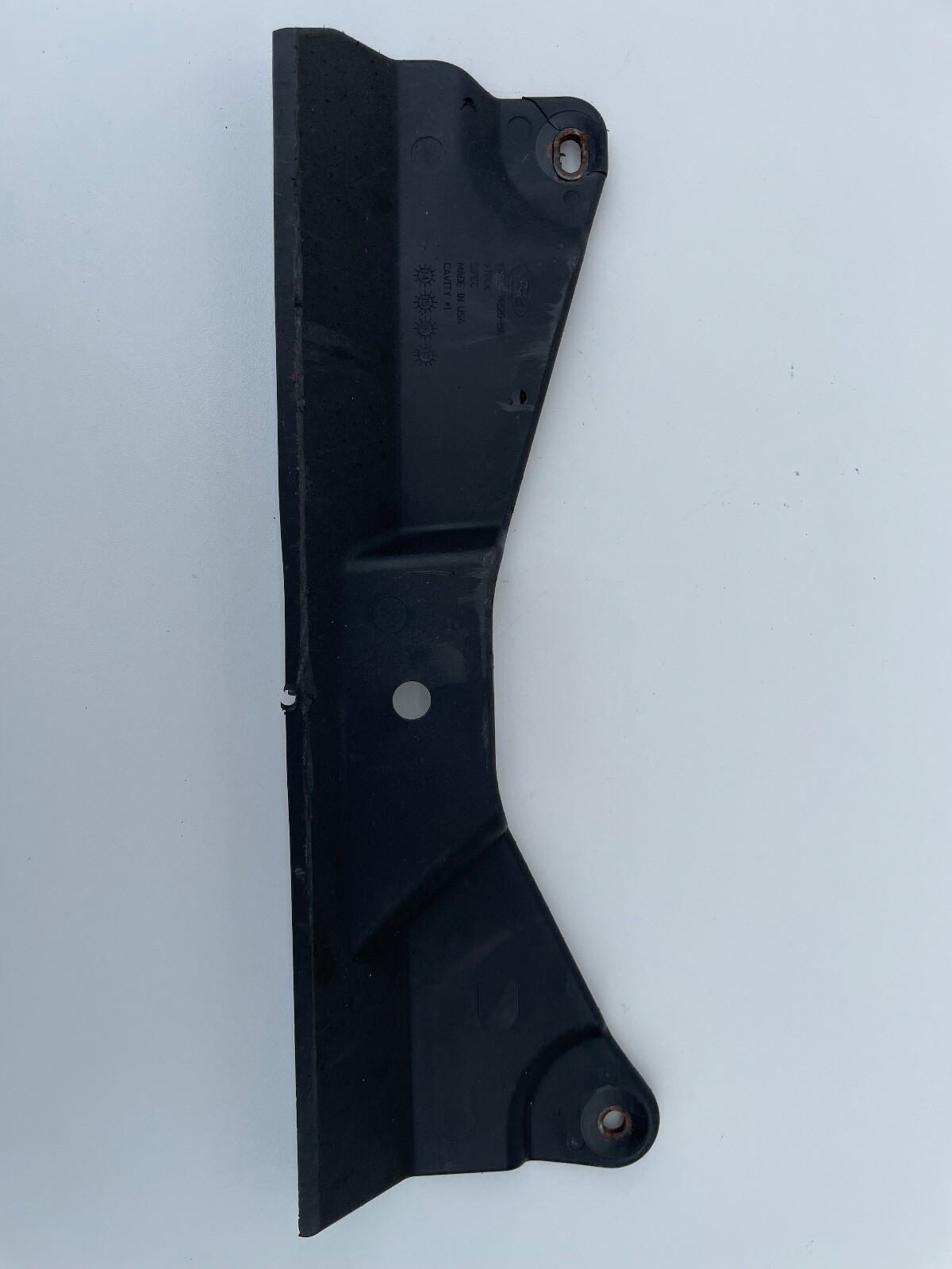 FORD USA MUSTANG FUEL TANK BOTTOM PROTECTION UNDERCOVER FR3C9N226BA 2015-18