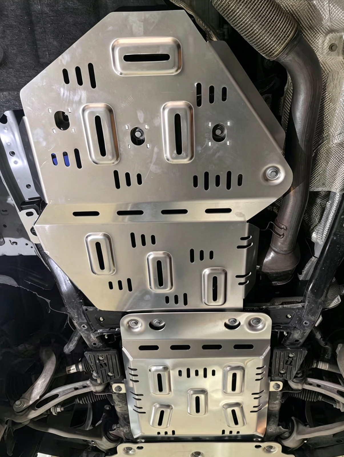 Aluminum Skid Plate For 2020-2024 Land Rover Defender 110 3.0L Underbody Armor