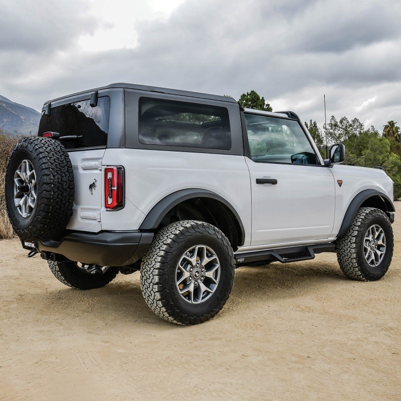 Westin/HDX Drop Nerf Step Bars – Textured Black Fits 2021+ Ford Bronco (2-Door)