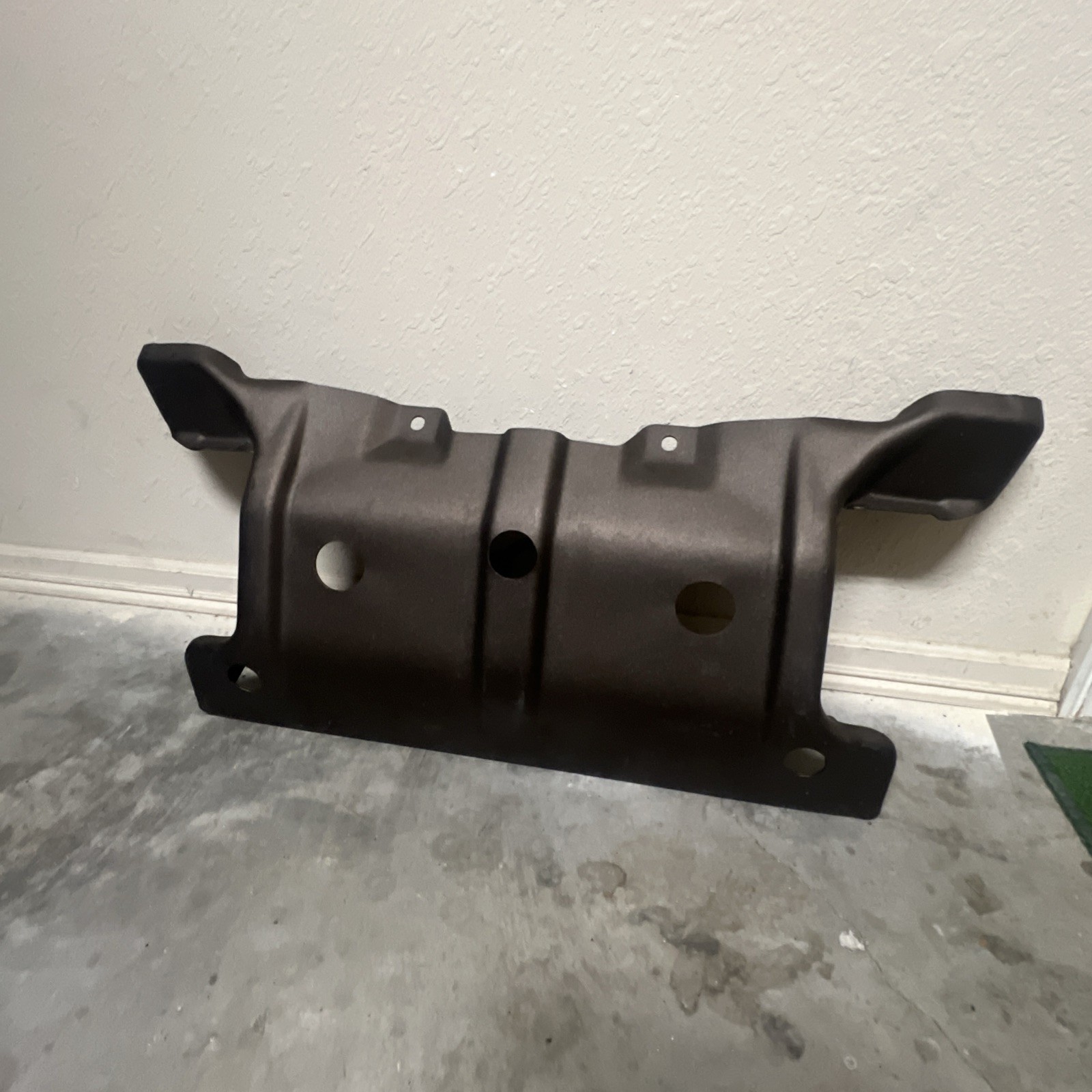 99-01 ISUZU TROOPER VEHICROSS FRONT LOWER RADIATOR ENGINE SKID PLATE SHIELD OEM
