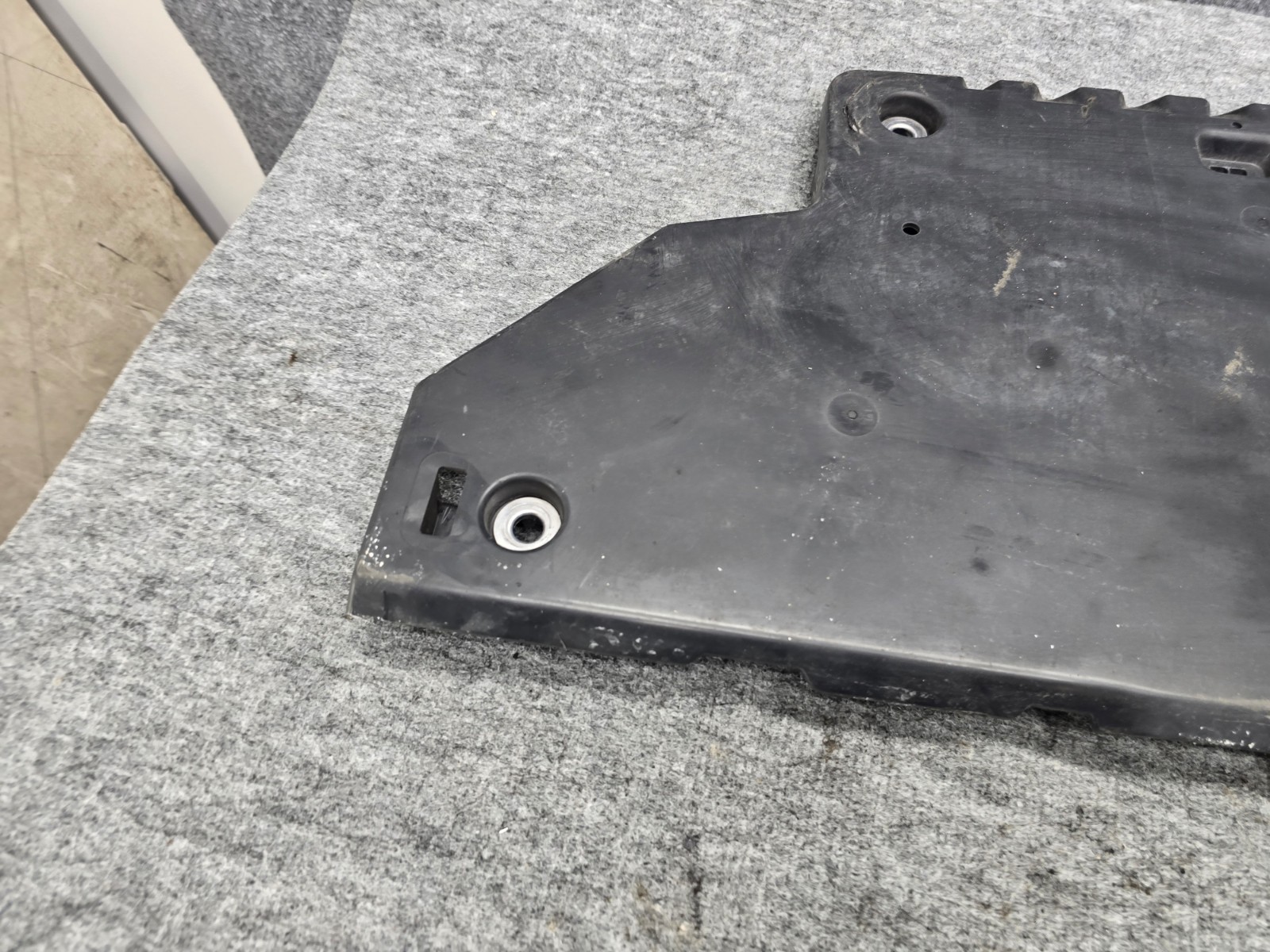 Rear Axle Carrier Subframe Cover Shield Mercedes X243 EQB300 EQB350 OEM