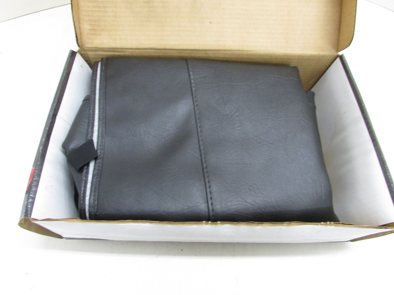 NOS! SADDLEMAN LeBra CUSTOM FRONT COVER FOR 88-90 DODGE CARAVAN PLYMOUTH VOYAGER