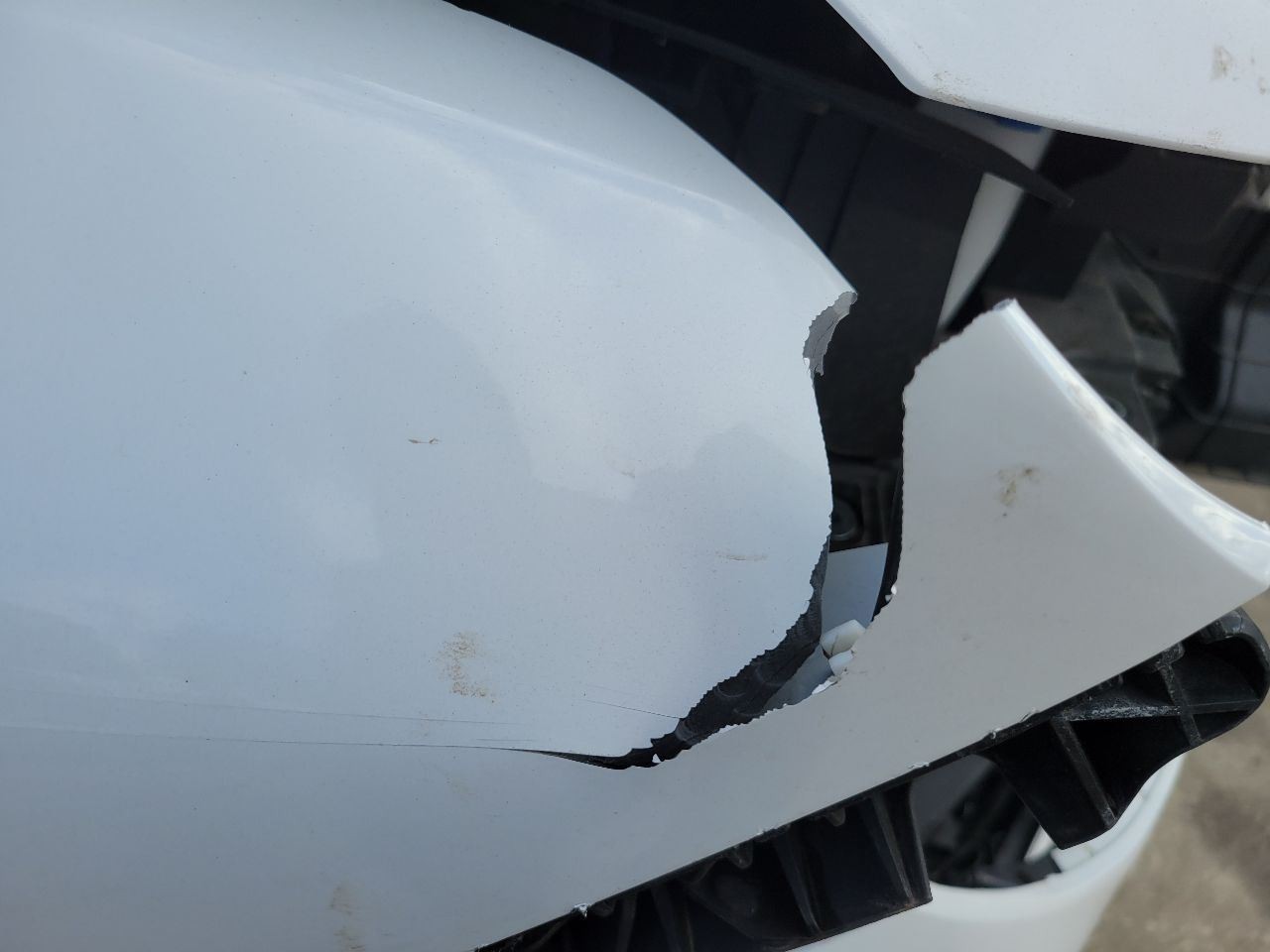 2019-2023 Hyundai Nexo Front Windshield Cowl Vent Panel 86151-M5000