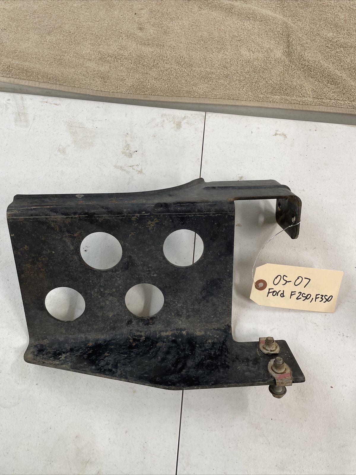 05-07 FORD F250 F350 SHORT BED FRONT FUEL TANK SKID PLATE GUARD COVER SHIELD oem