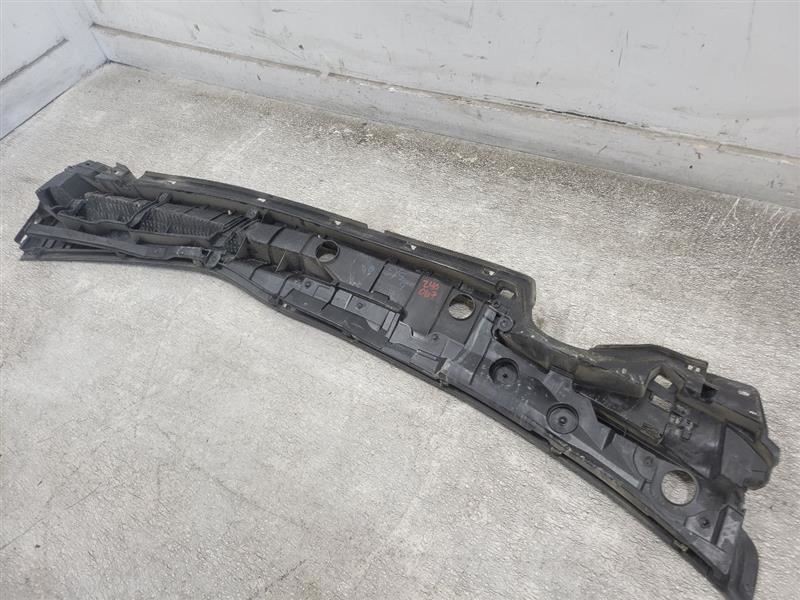 2010-2015 Toyota Prius Windshield Cowl Vent Panel 55708-47110