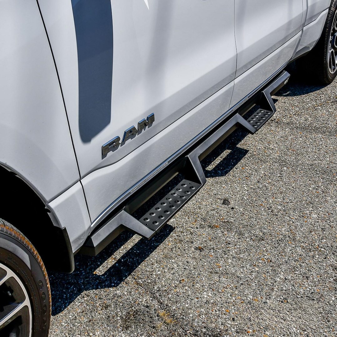 Westin Automotive 56-14085 Steel Square Black Powder Coated Nerf Bar