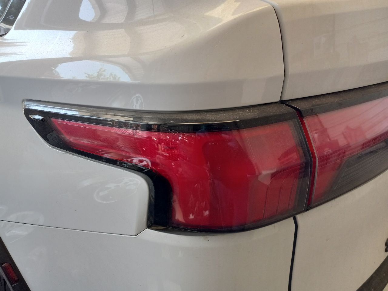 23 TOYOTA SEQUOIA FUEL TANK SKID PLATE