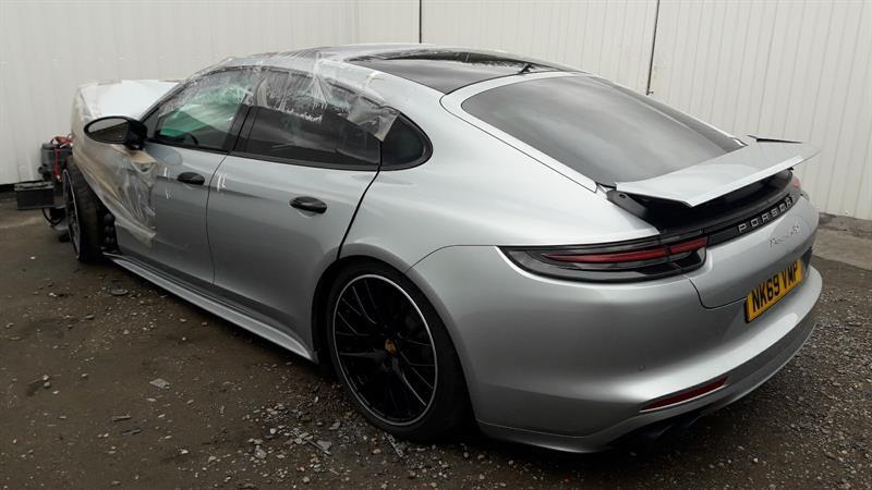 16 ON 971 PORSCHE PANAMERA REAR WHEEL ARCH LINER LH PASS SIDE 5 DOOR HATCH