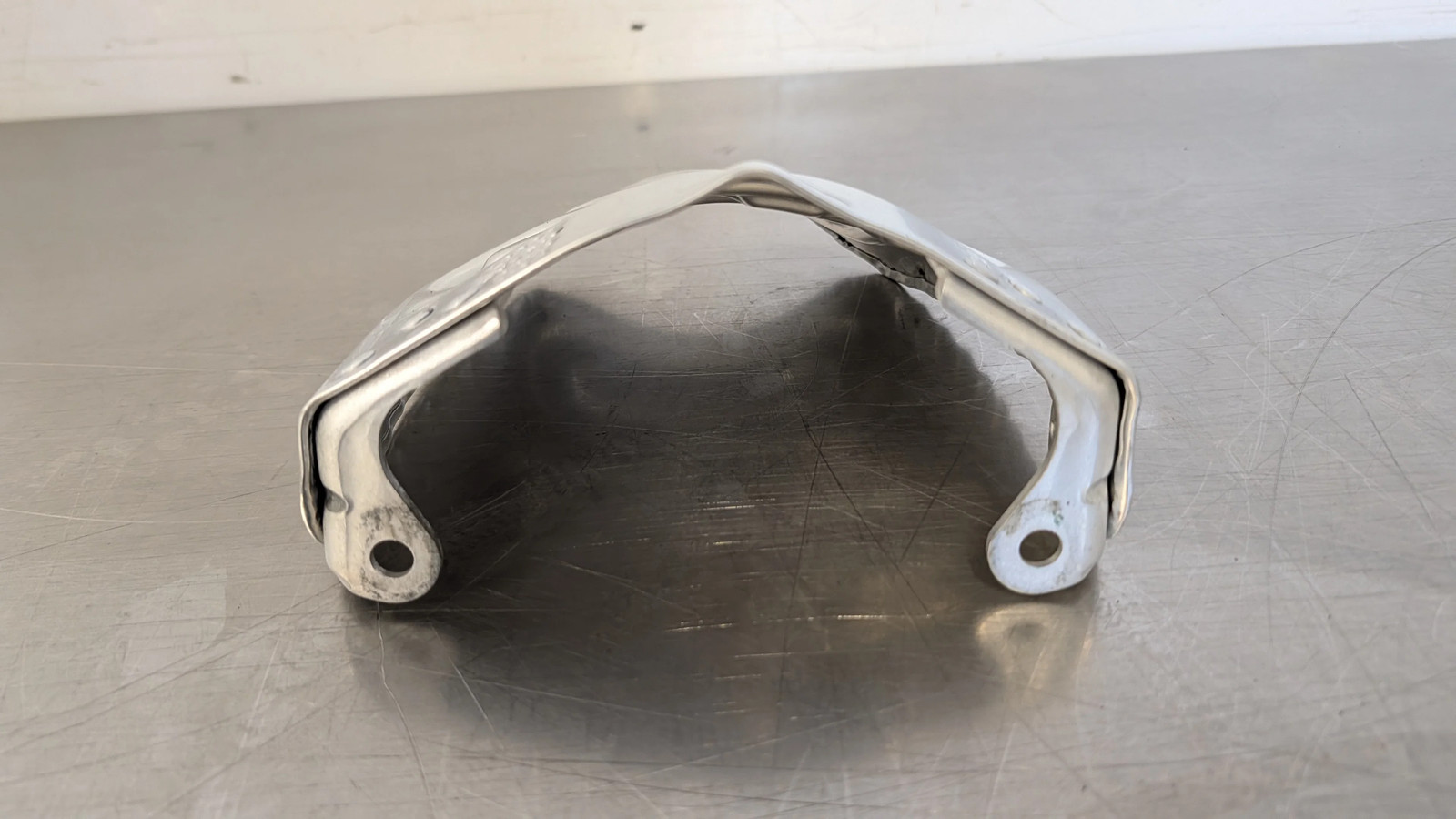 EB1426 2017 17 AUDI R8 RIGHT RH REAR AXLE GUARD