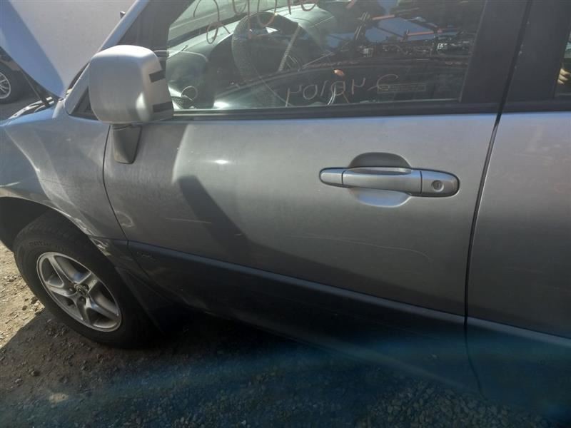 2001 LEXUS RX300 3.0L COWL VENT COVER