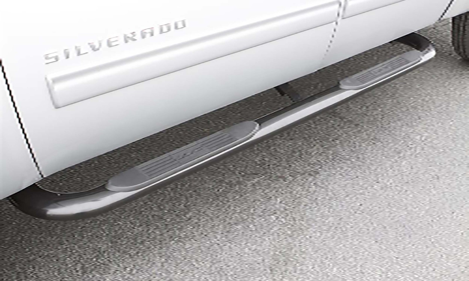 Lund 23288964 4 Inch Oval Bent Nerf Step Bars Polished Stainless