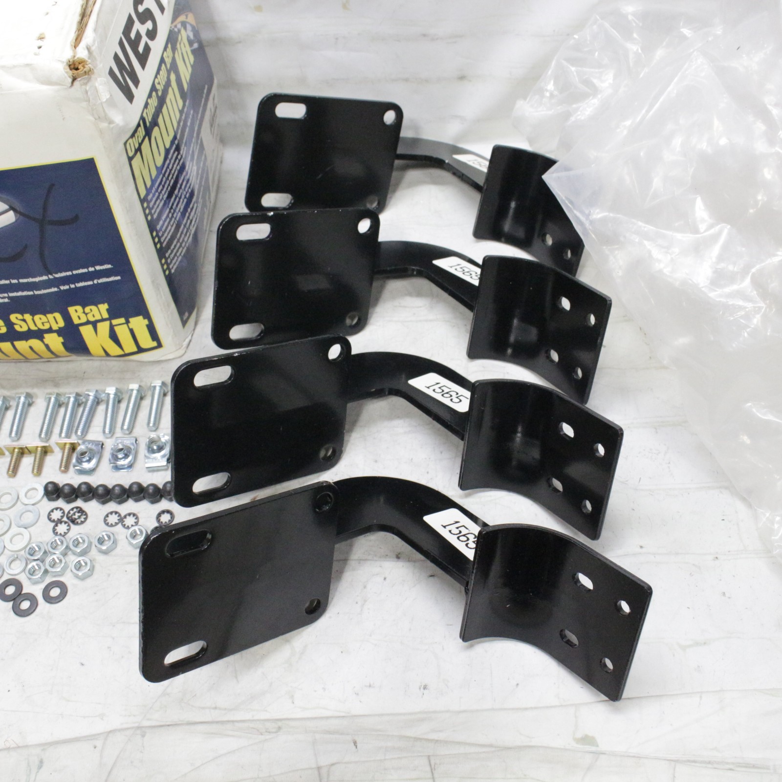 Westin 22-1035 22-Series Oval Step Bar Brackets for 99-16 F250 F350 F450 F550