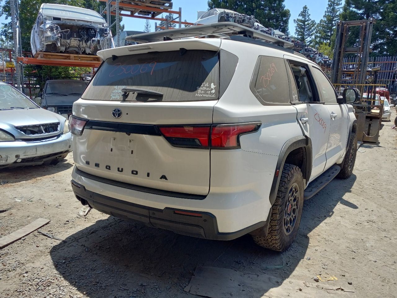 23 TOYOTA SEQUOIA FUEL TANK SKID PLATE