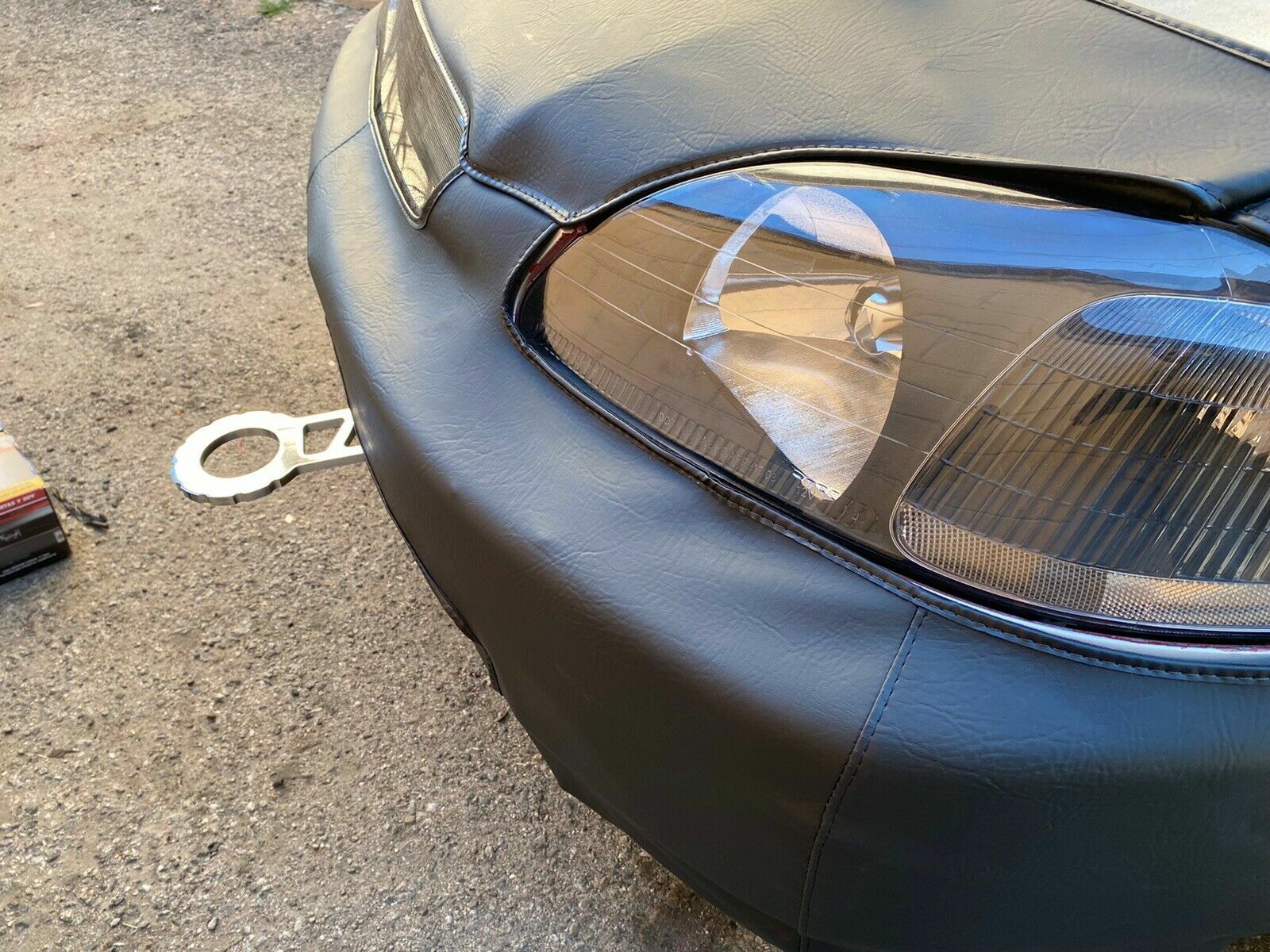 Lebra Front End Mask Bra Fits 1996-1998 Honda Civic (ALL) 96 97 98