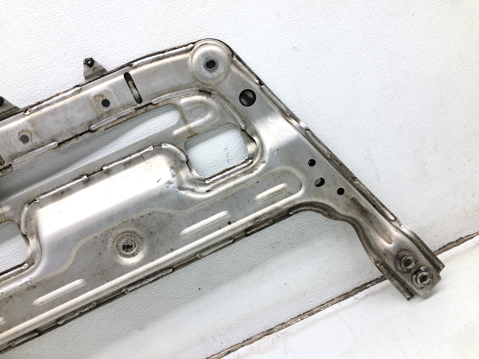 2017-2024 MASERATI LEVANTE FRONT UNDER ENGINE SKID PLATE REINFORCEMENT BRACE OEM