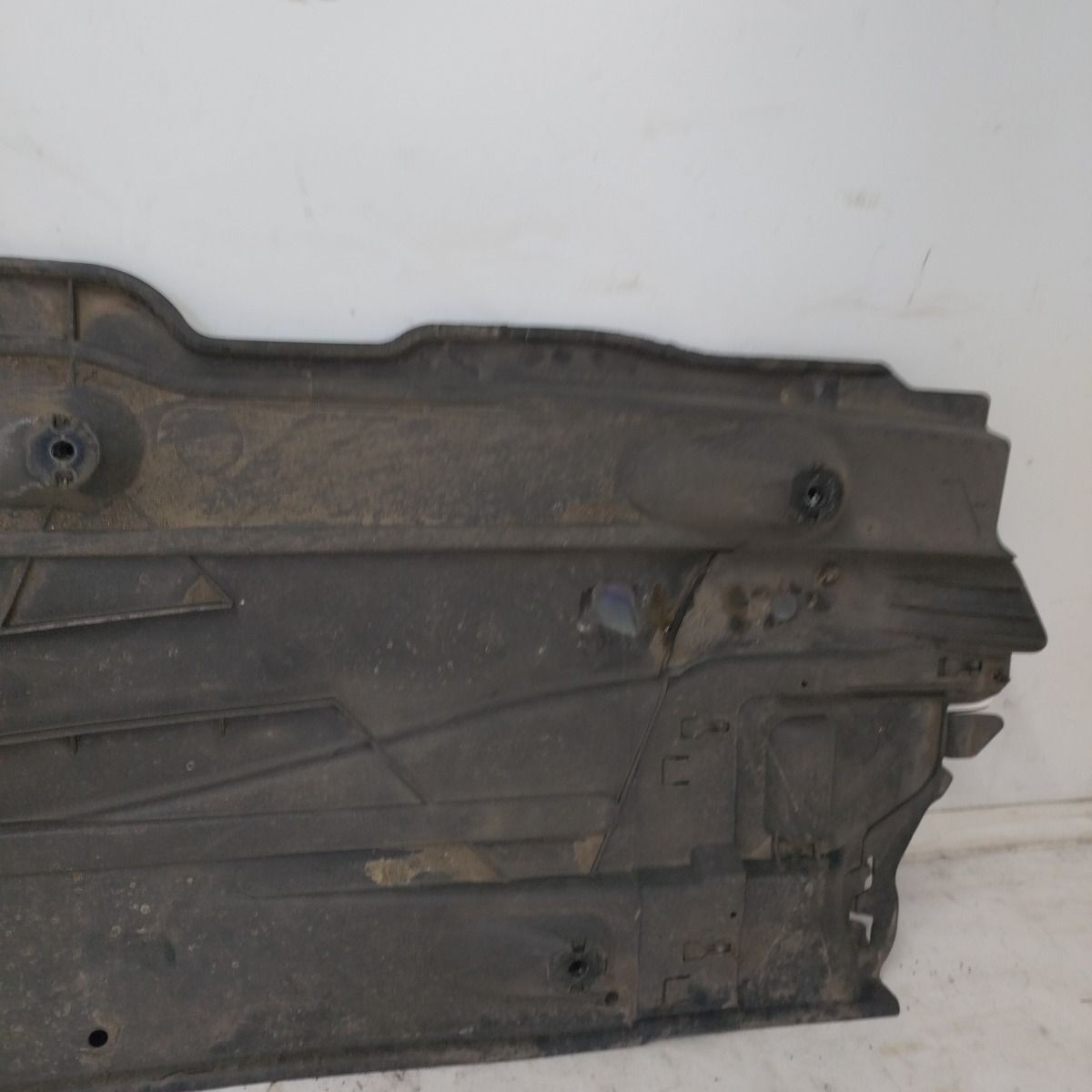 2017-2024 SKODA KAROQ MK1 Undertray Right Side Splash Guard 5Q0825202L