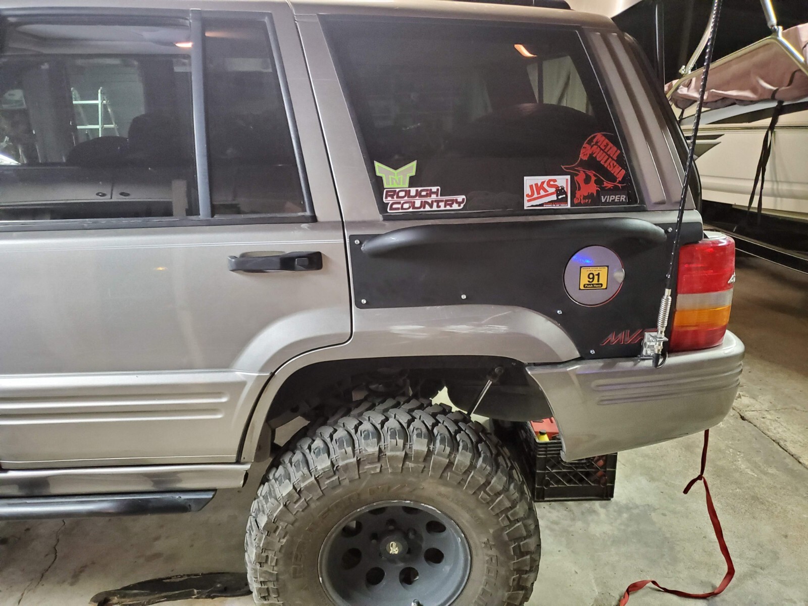 Rear Quarter Panel Armor for Jeep Grand Cherokee ZJ 93-98