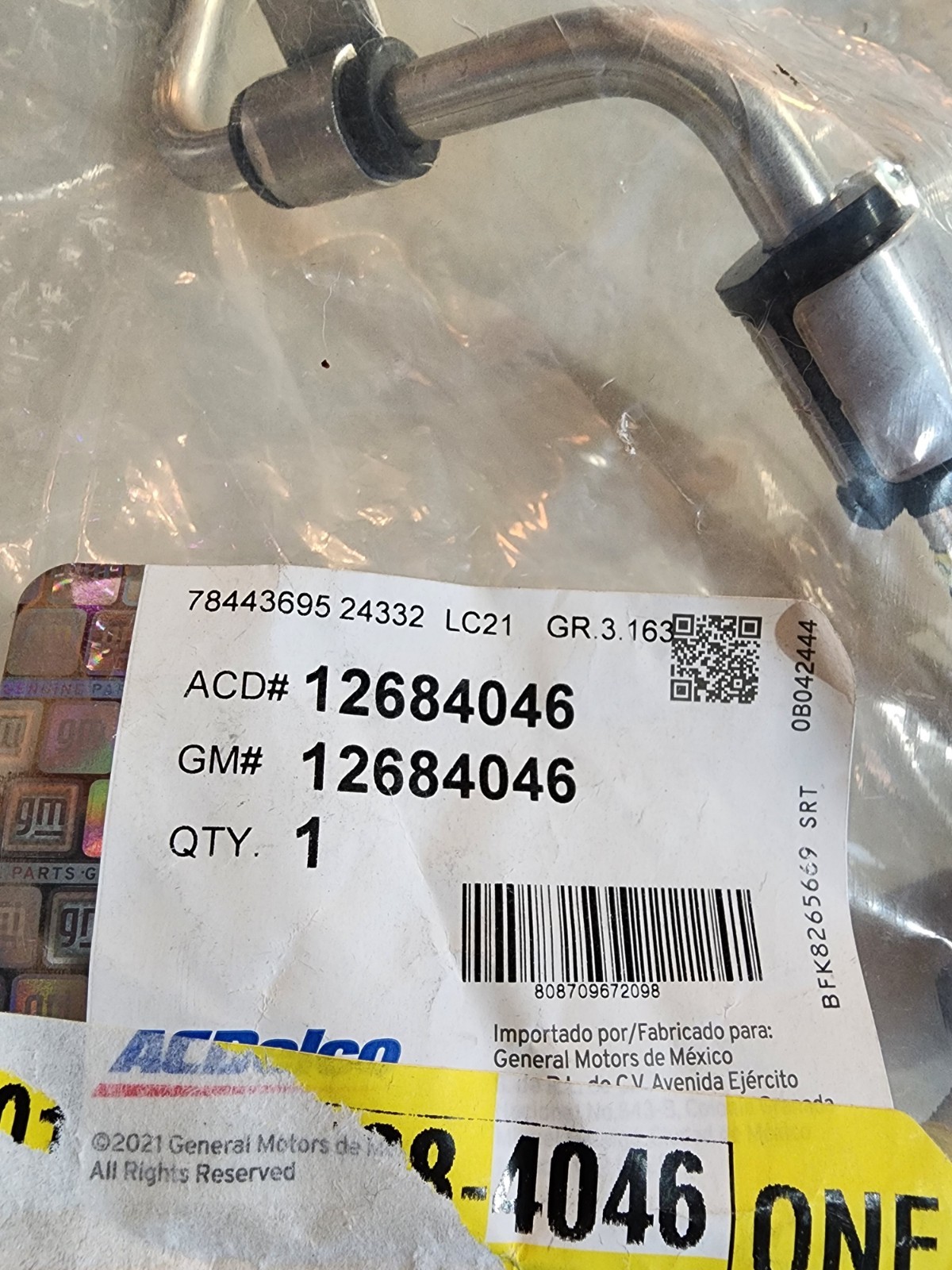 Genuine GM 12684046 OEM Fuel Feed Line Brand New!