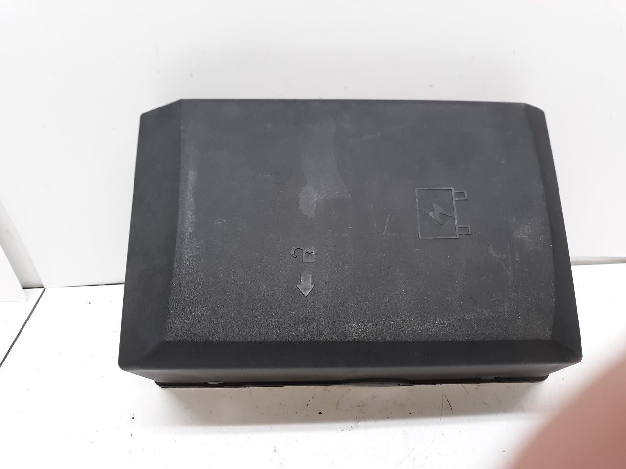 Fuse Box Engine Fits 10-14 ESCALADE 82780
