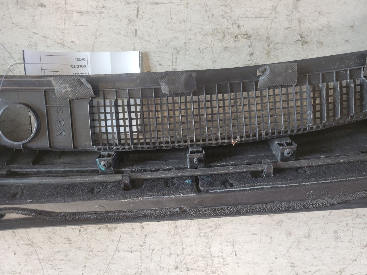 2021-2023 Kia Sorento Windshield Cowl Vent Panel 86150-R5100