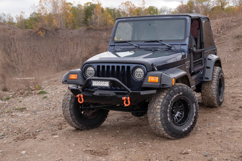 Bushwacker 14005 Trail Armor Hood Guard & Front Corners for 97-06 Jeep Wrangler