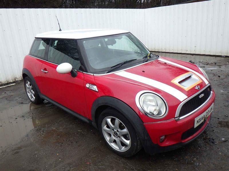2006-2013 MK2 MINI HATCH FRONT GRILLE