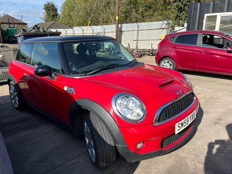 2006-2013 R56 MINI HATCH FRONT GRILLE
