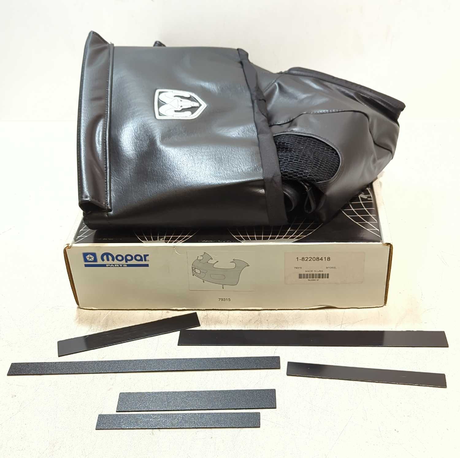 New OEM genuine Mopar Front Bumper Hood Bra Kit 2004-2006 Durango 82208418 black