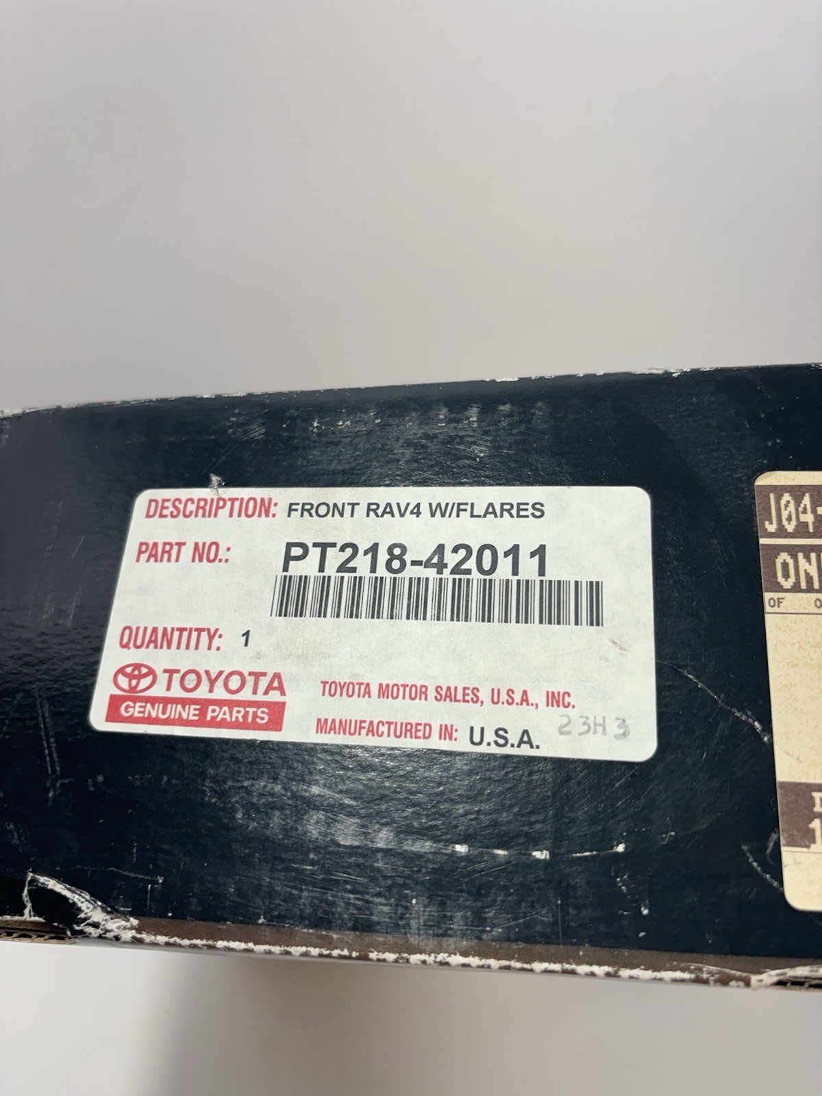 Toyota Front End Mask Cover Bra Fits TOYOTA RAV4 2001 – 03 Open Box OEM