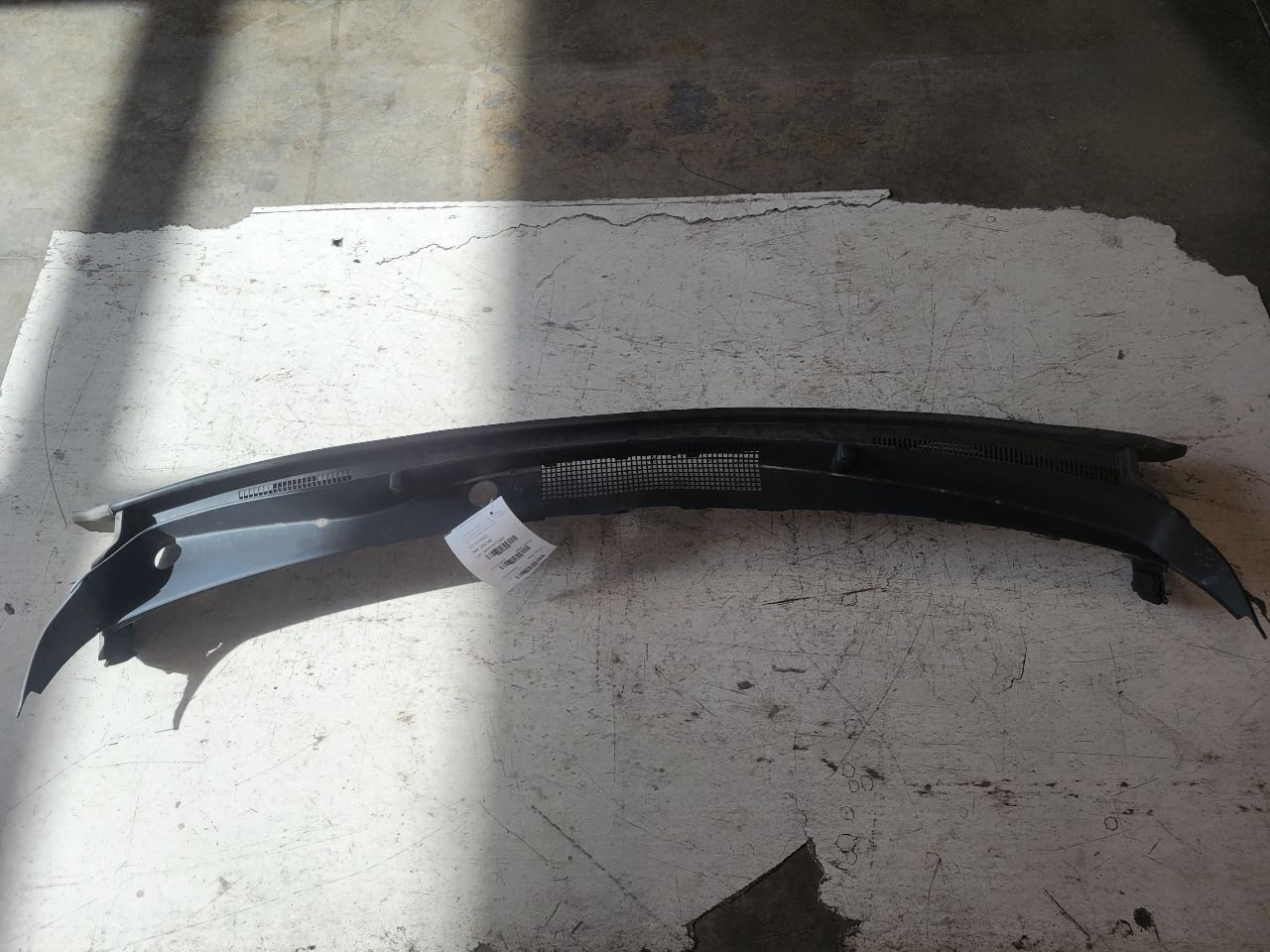 2021-2023 Kia Sorento Windshield Cowl Vent Panel 86150-R5100