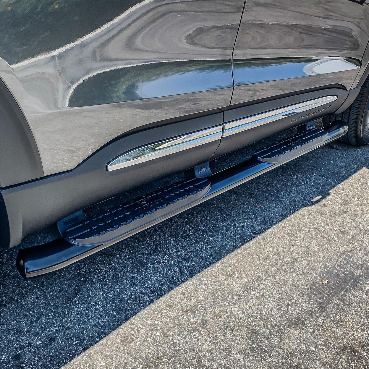 Westin Step Nerf Bar – Explorer 2020-2022 PRO TRAXX 4 Oval Nerf Step Bars