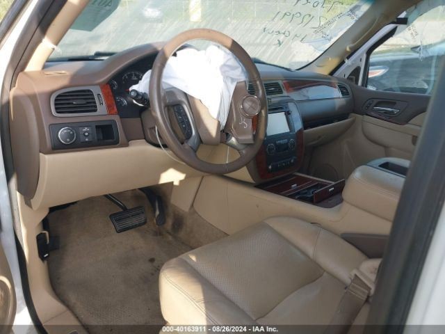 07-14 TAHOE Engine Cover 5.3 VORTEC 12625893