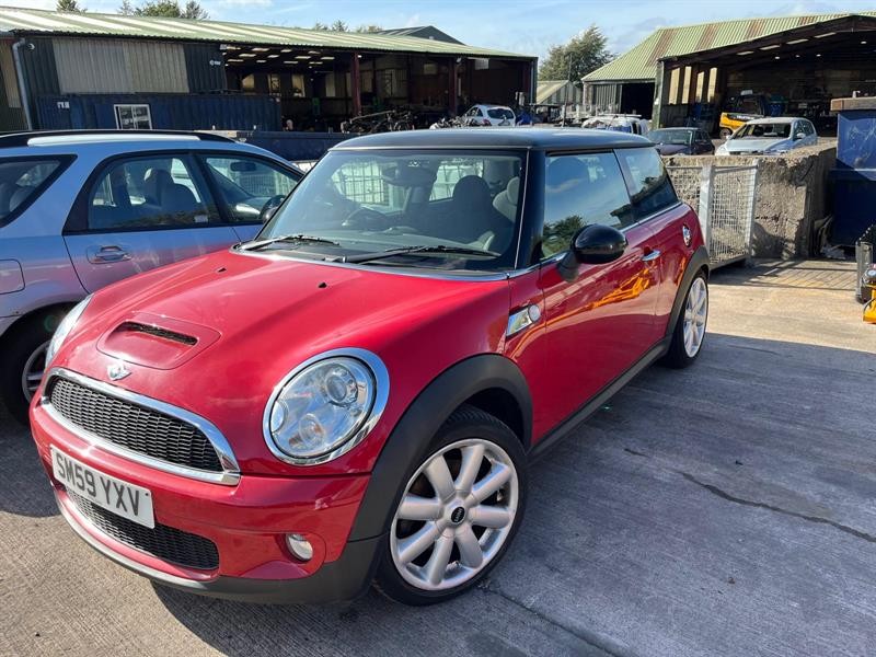 2006-2013 R56 MINI HATCH FRONT GRILLE