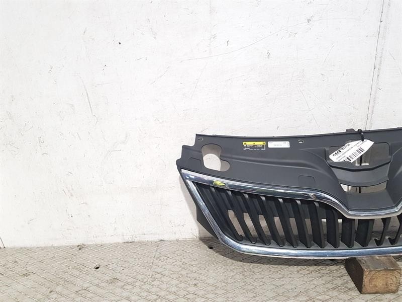 2012-2017 MK1 SKODA RAPID FRONT GRILLE 5JA853668