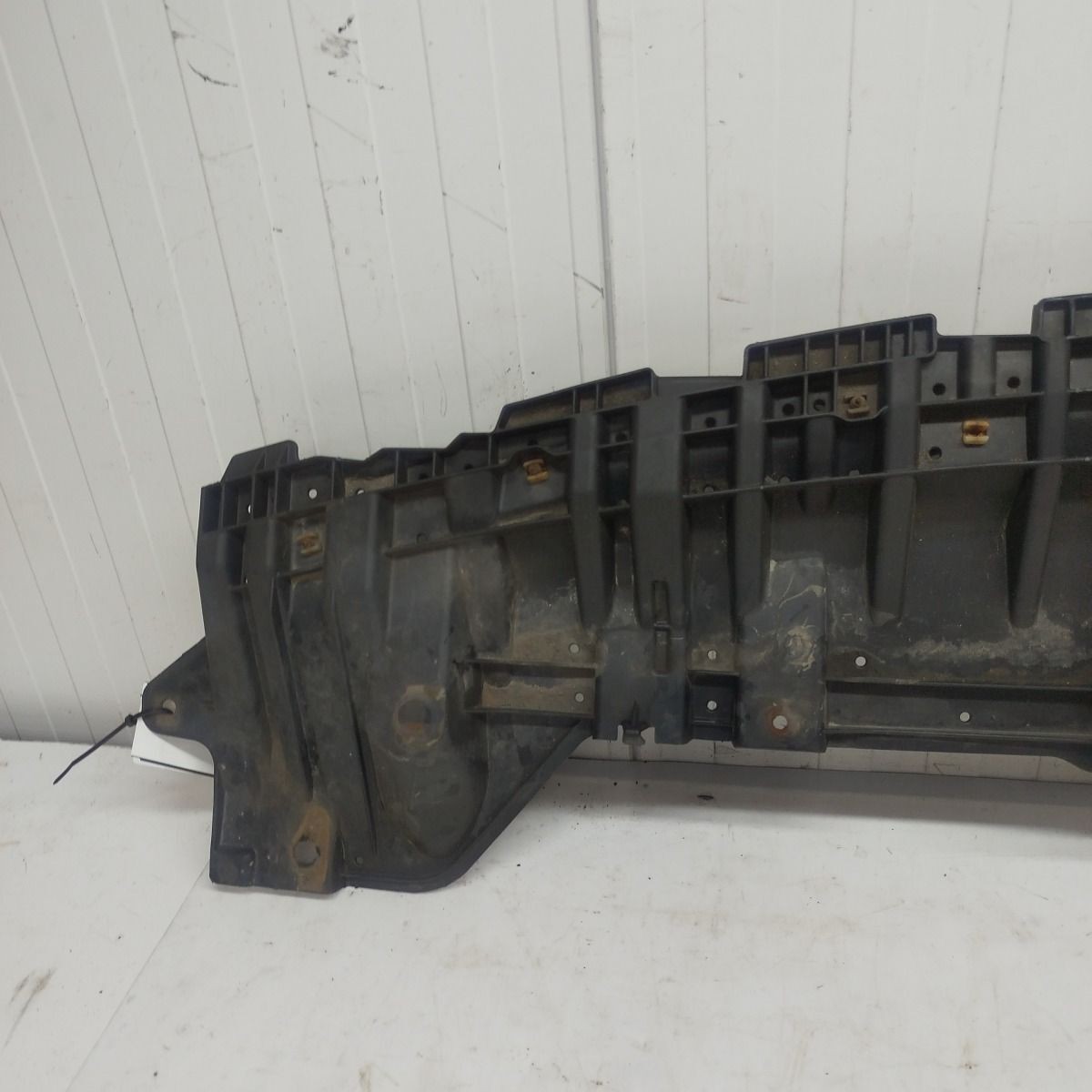 2015-2019 TOYOTA AURIS MK2 Front Bumper Undertray 52618-02040