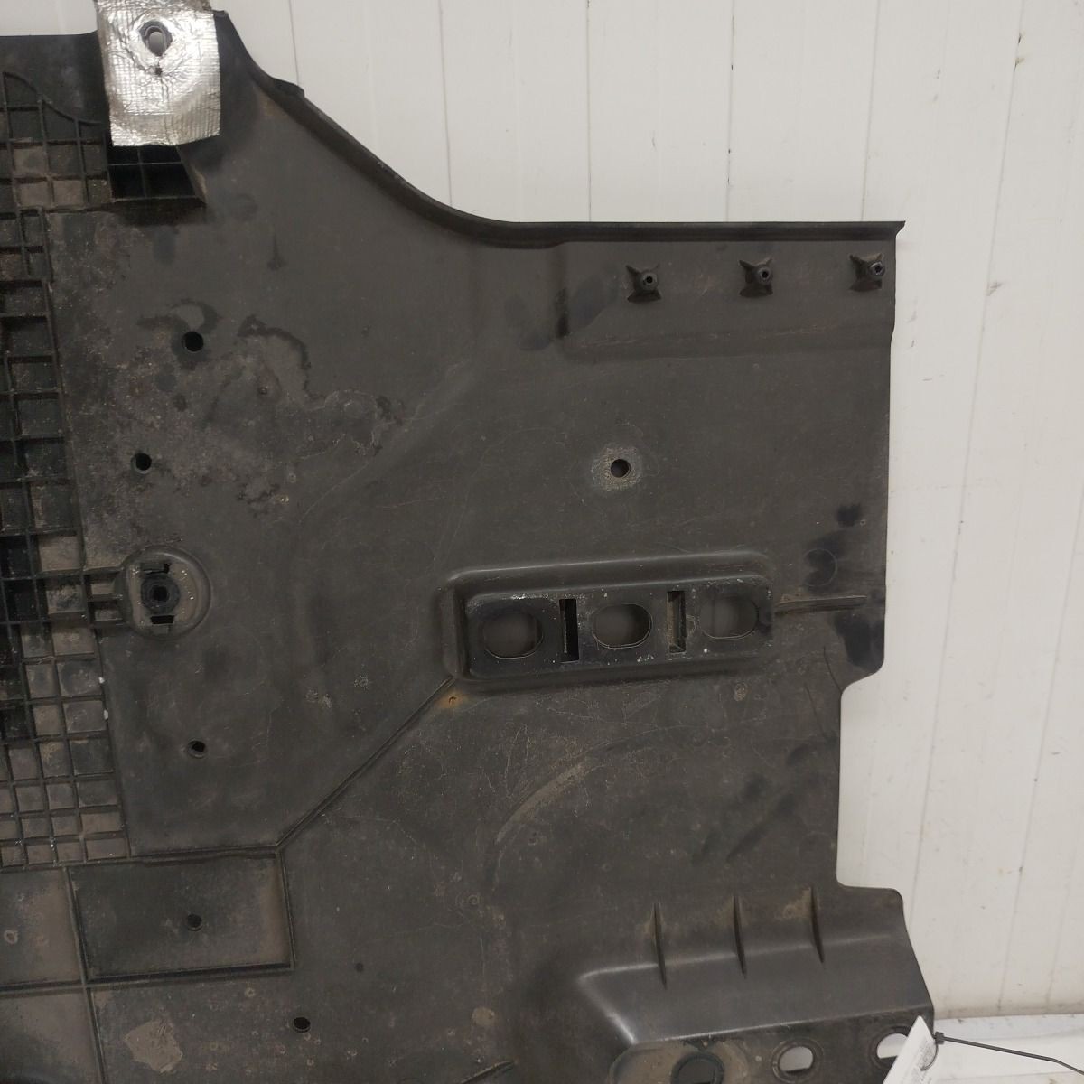 2020-2024 PEUGEOT 3008 MK2 Rear Right Undertray Shield 9838675580