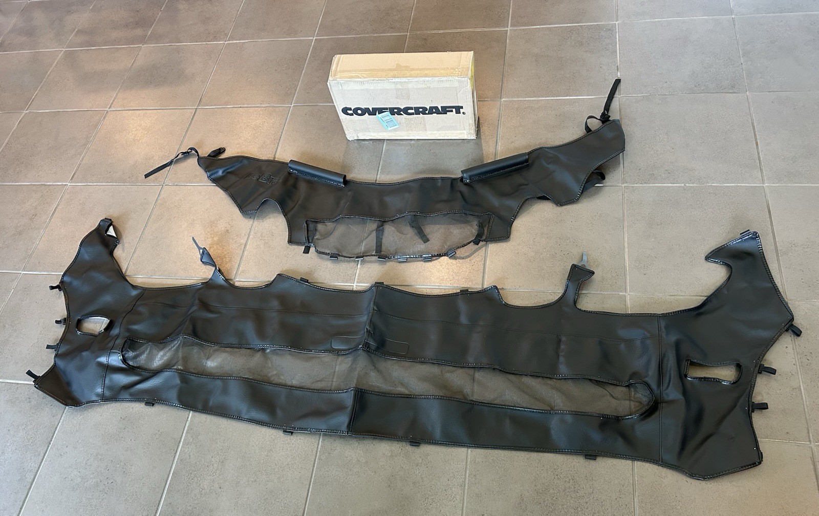 Covercraft LeBra Custom Front End Cover for Lexus GS Models 2001-2004 (PINHOLES)