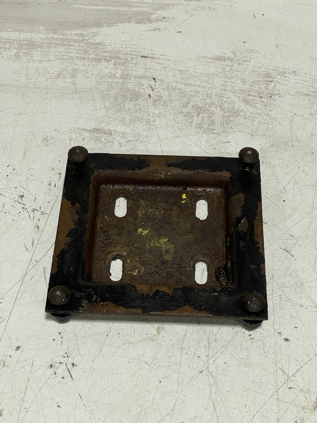 Automatic Transmission Support Mount w/ BOLTS 52058863 97-02 Jeep TJ Wrangler