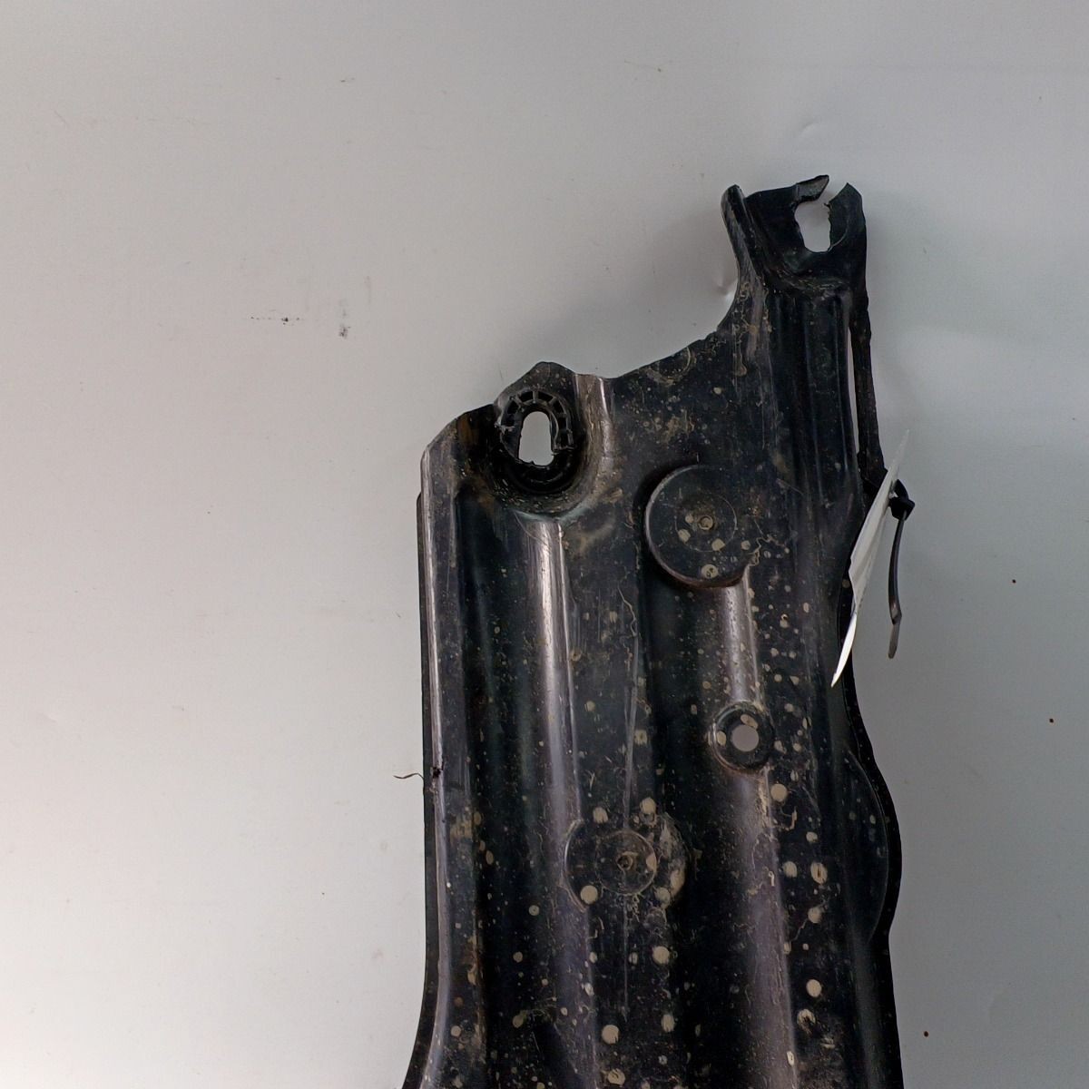 PEUGEOT 2008 19-25 1.2 MK2 FL Rear Right Undertray Damaged 9826459180