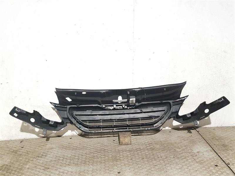 2013-2019 MK1 PEUGEOT 2008 FRONT GRILLE 1224028X