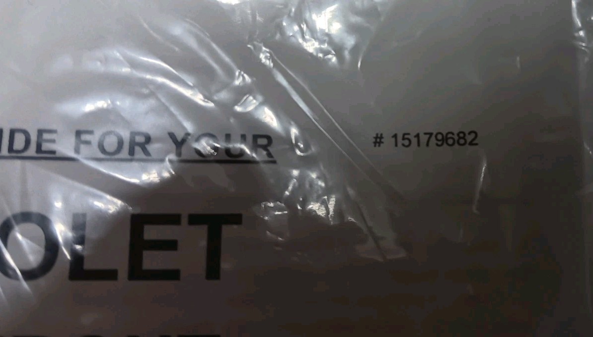 New OEM 2003 – 07 Chevy Silverado GMC Bra / Protector / Cold Weather Cover !