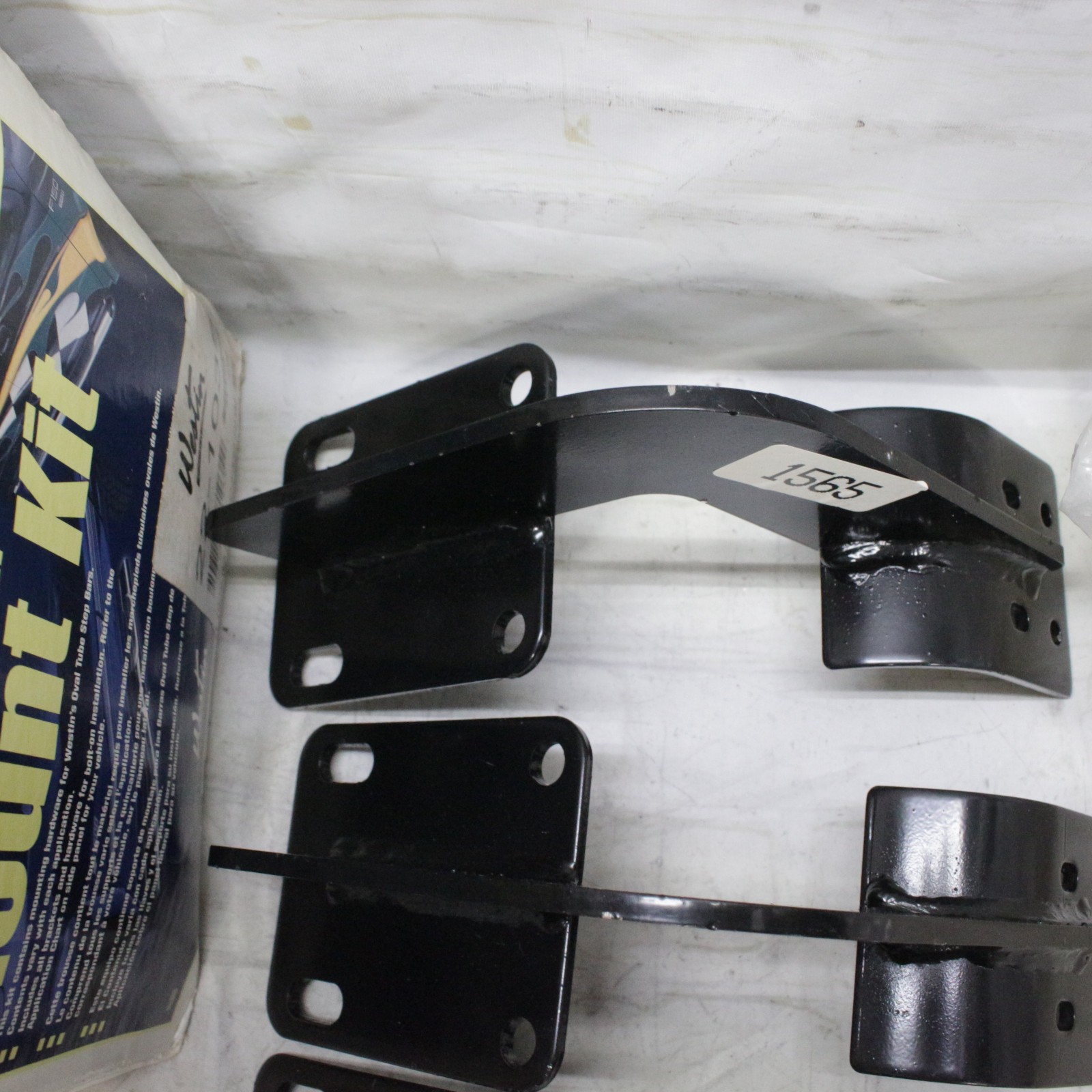 Westin 22-1035 22-Series Oval Step Bar Brackets for 99-16 F250 F350 F450 F550