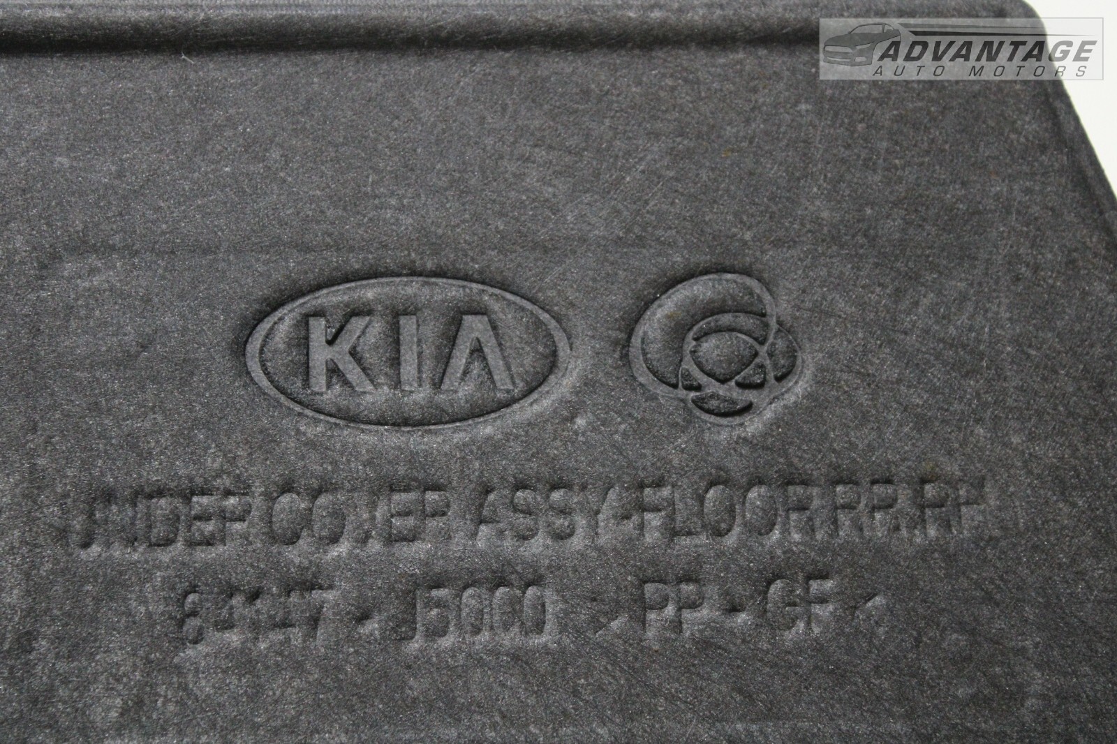 2018-2021 KIA STINGER REAR RIGHT SIDE FLOOR UNDER BODY SPLASH SHIELD COVER OEM