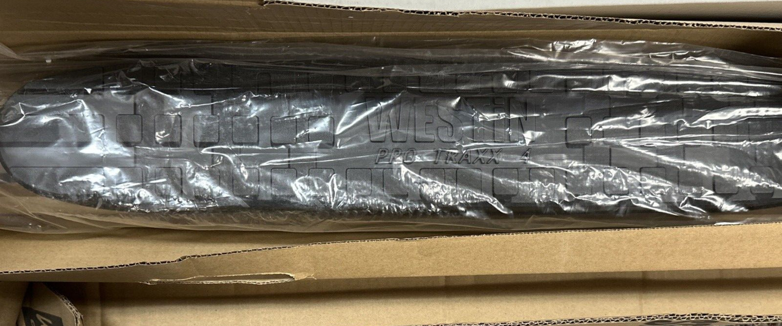 WESTIN 21-23550 PRO TRAXX 4″ OVAL NERF STEP BARS – POLISHED STAINLESS STEEL