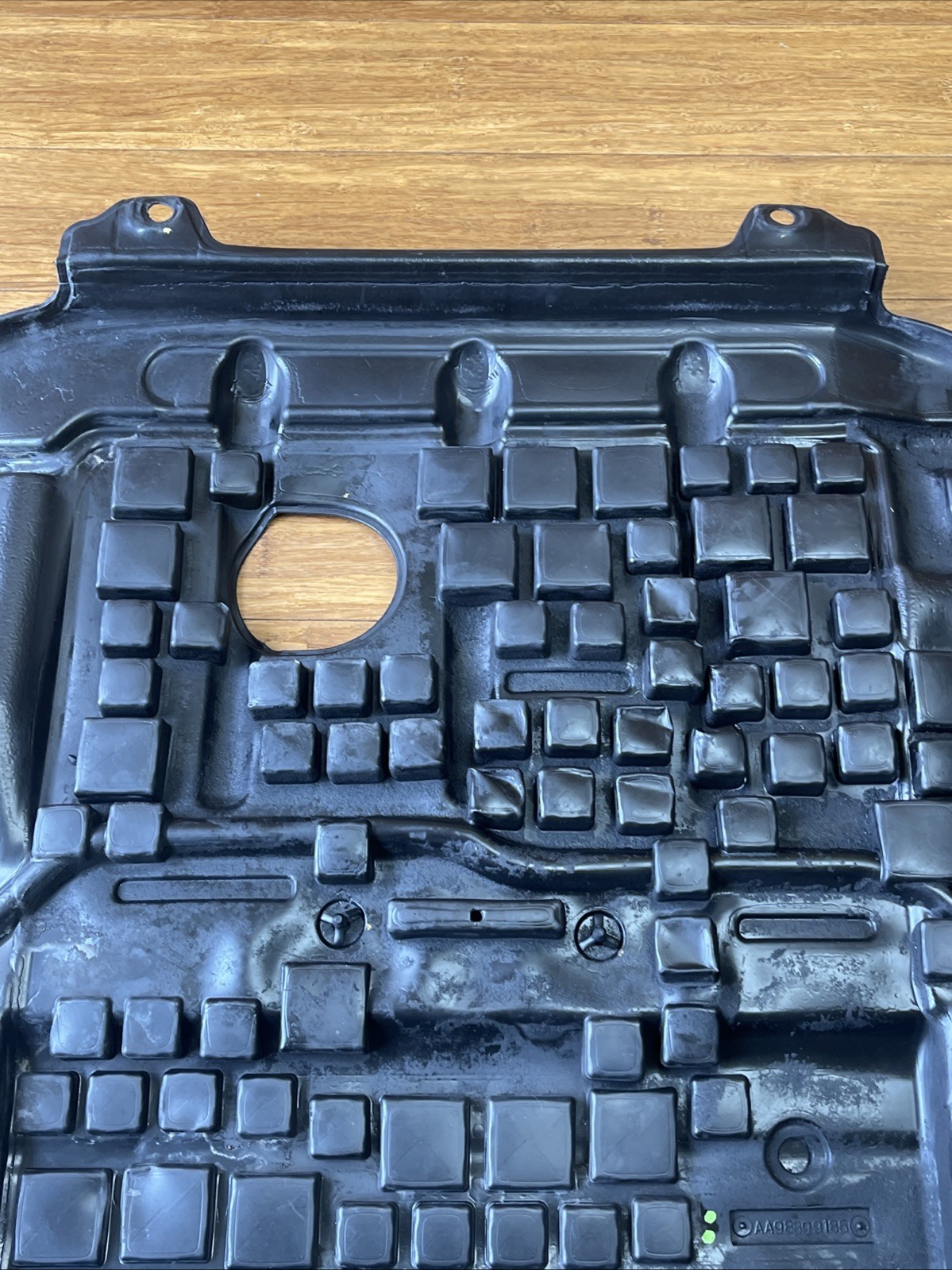 2016-2019 Jeep Grand Cherokee WK2 Front Engine Skid Plate Splash Guard OEM *NOTE